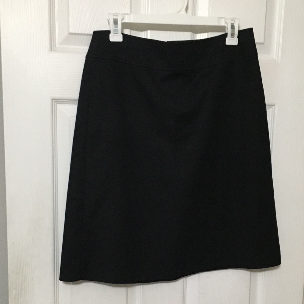 Banana Republic black pencil skirt